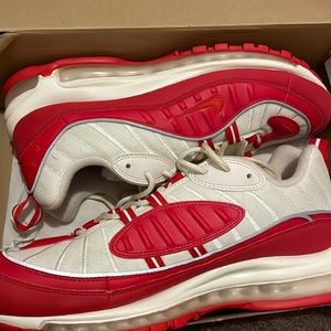 Nike Air Max 98 - University Red used